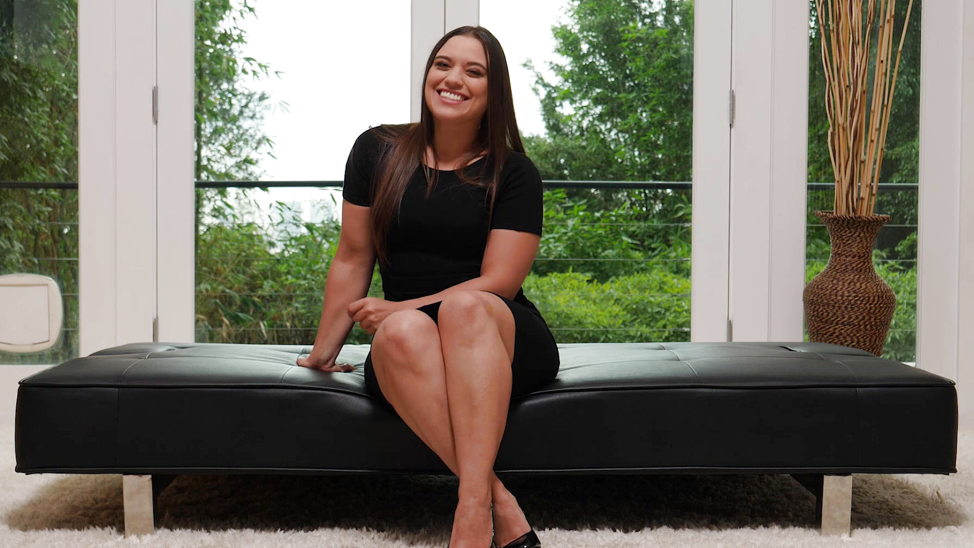 Getting A Helping Hand From A Models Sister