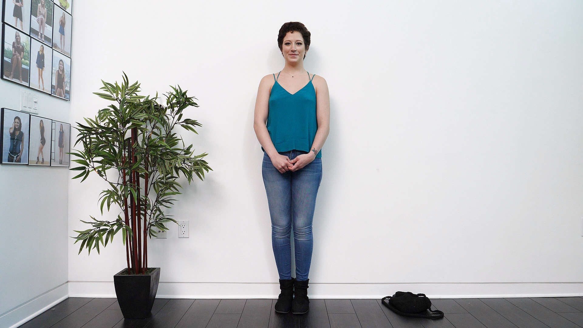 Blue Eyed Girl Likes Anal