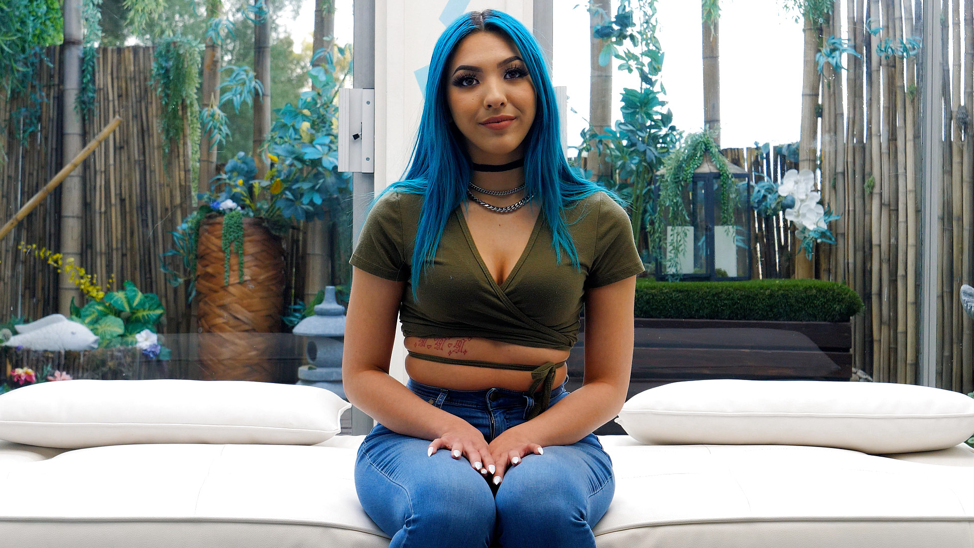 Blue-Hair Beauty On Nvg