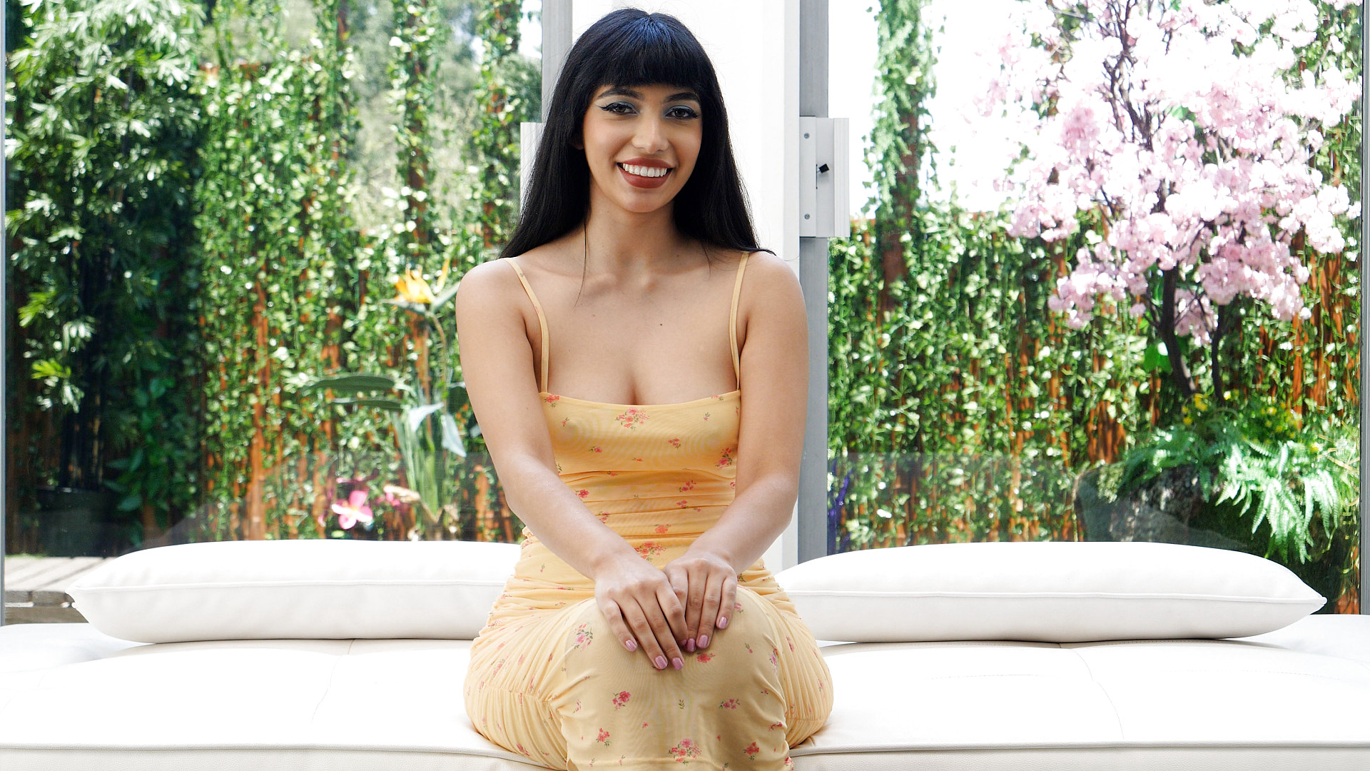 First Timers Pussy Stretched By Her First BBC